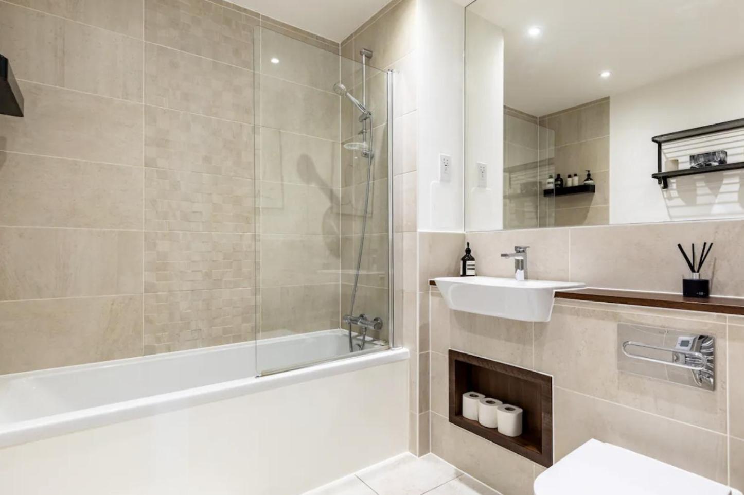 Modern 1 Bed L City Views L Work Space London Exterior photo
